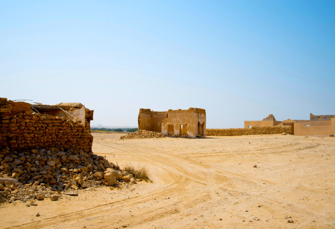How to get to Al Jumail
