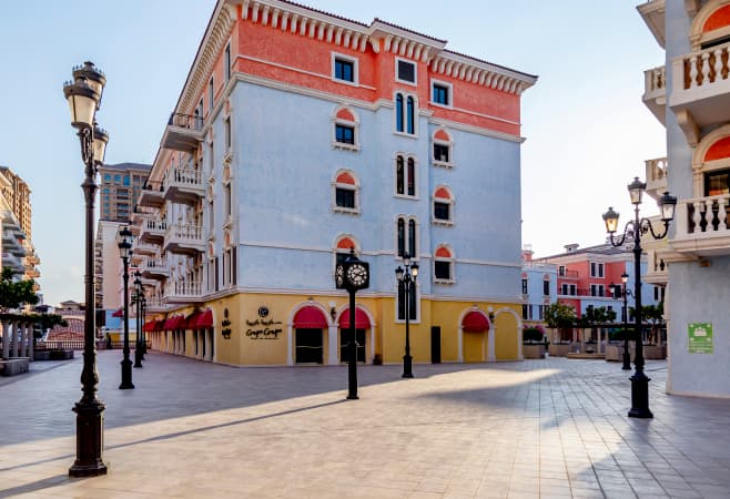 Boutique shopping and nearby retail destinations Boutique shopping and nearby retail destinations