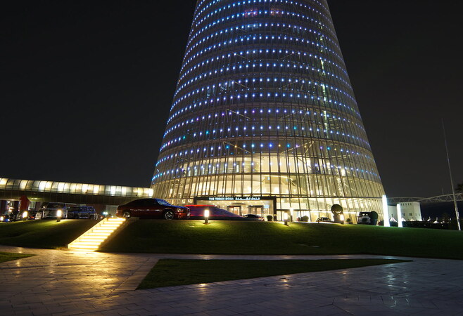 Architectural marvel of aspire tower doha (aspire tower)