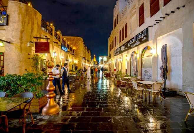 The Courtyard Walk is the heart of West Walk Qatar’s outdoor